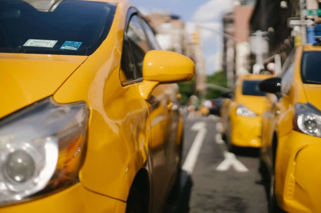SpotnRides Releases Cabify Clone, a Ready-to-Go App Platform for a Profitable Taxi Business Owner
