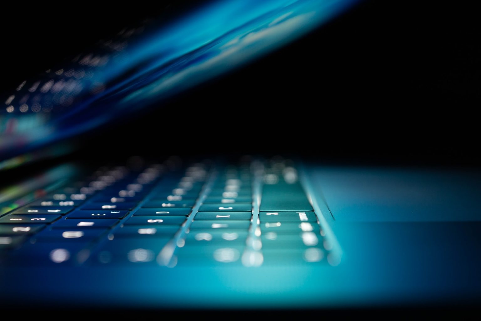 VIRTUAL PRIVATE NETWORK – PROS AND CONS: