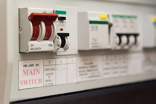 Electrical Safety Certificate Keeps Your Family and Tenants Safe.
