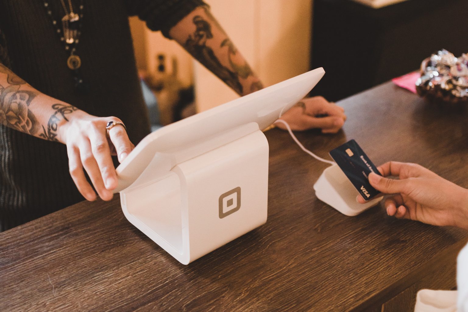 Top reasons why you should have a card reader for craft fairs POS