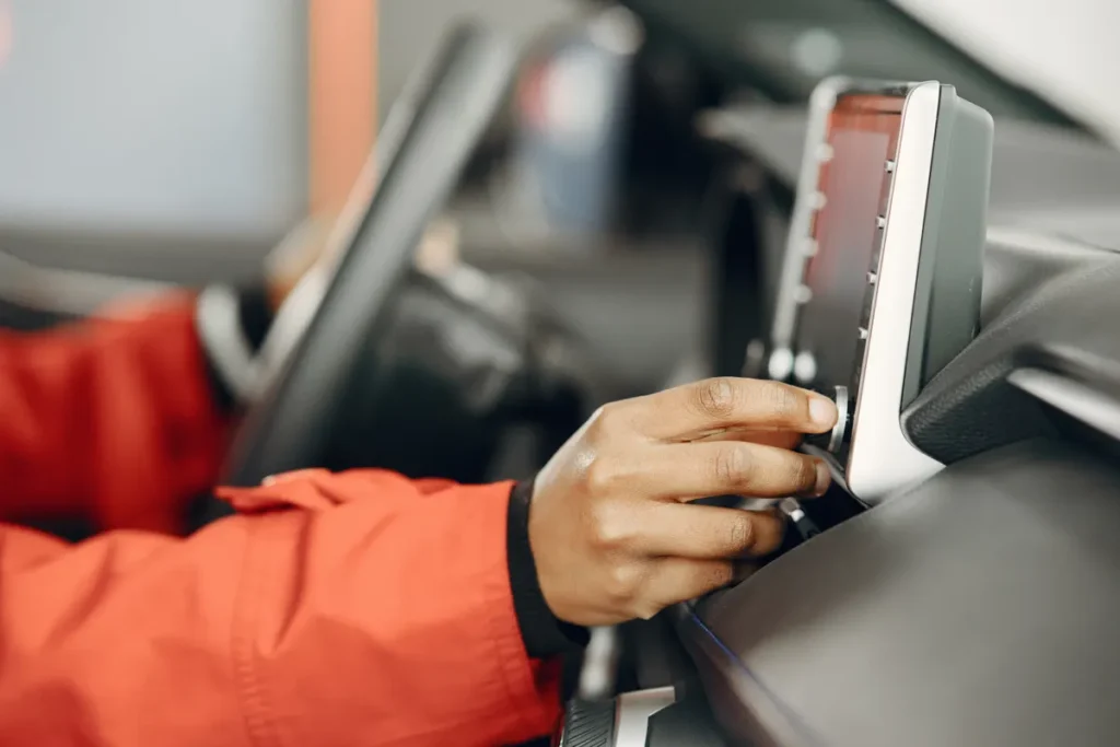 Android car head unit malware hijacks update app to build proxy botnet Android car head unit malware