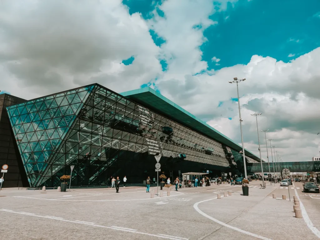 Manchester Airports Group Data Breach Claimed by FulcrumSec, 86 GB Allegedly Stolen Manchester Airports Group data breach